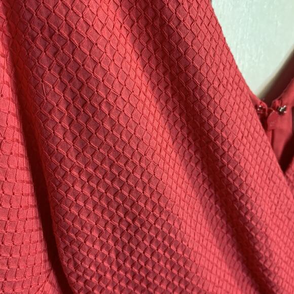 Loft Coral Sleeveless Barbiecore V-Neck Midi Dress New with tag W-707 Size 4 - Picture 3 of 9